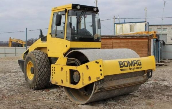 Bomag BW-213 D4 - Петрозаводск, заказать или взять в аренду