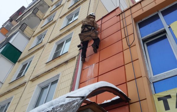 Услуги промальпинистов для высотных работ - Петрозаводск, цены, предложения специалистов