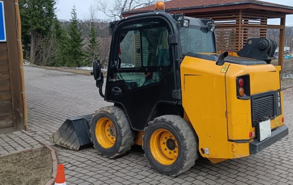 Услуги минипогрузчика JCB 175 для земляных работ - Кондопога, заказать или взять в аренду