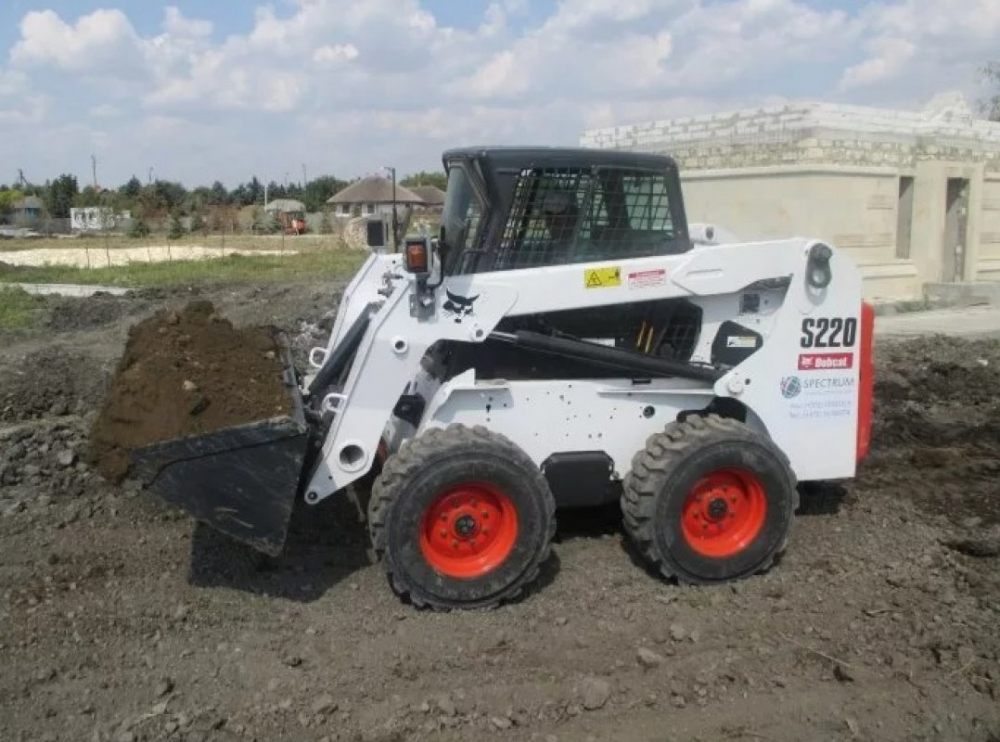 Фронтальный погрузчик Bobcat S220 взять в аренду, заказать, цены, услуги - Петрозаводск
